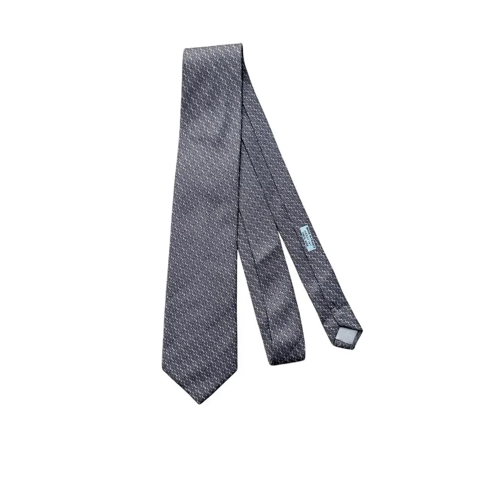 Hermès Paris Grey Geometric Micro Link 100% Silk Necktie